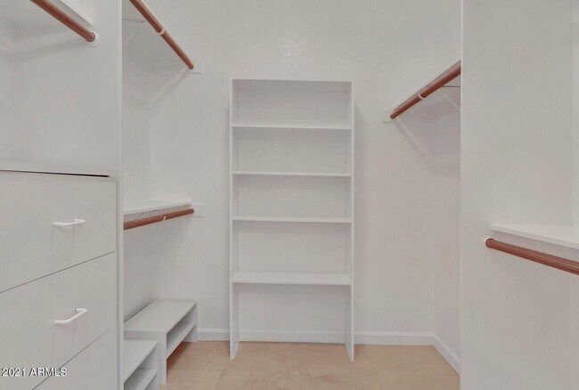 Building Photo - 7773 E Stallion Rd