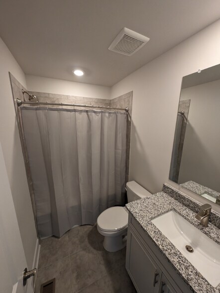 Building Photo - 333 Alluvium Dr