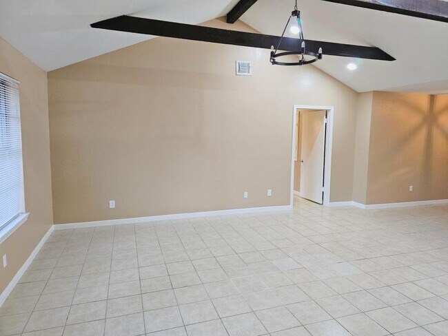 Building Photo - 2327 Shadbury Ct