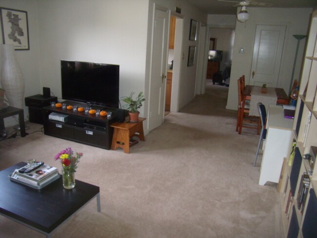 Building Photo - 1520 N Lancaster St