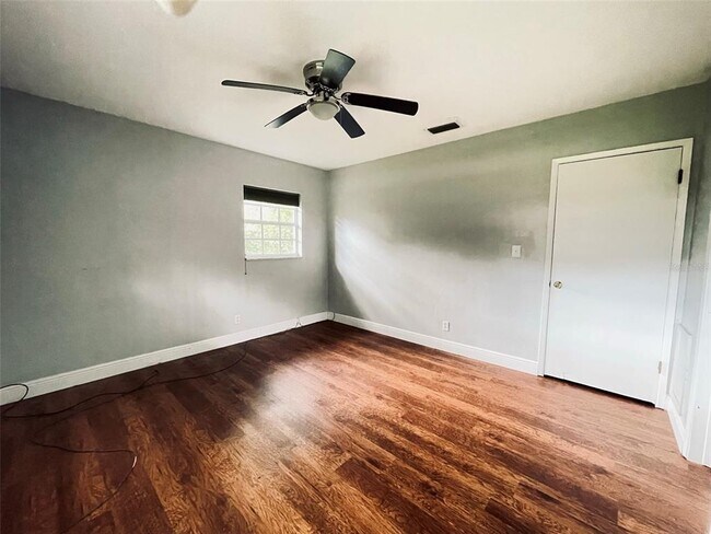 Building Photo - 1039 S Frankland Rd