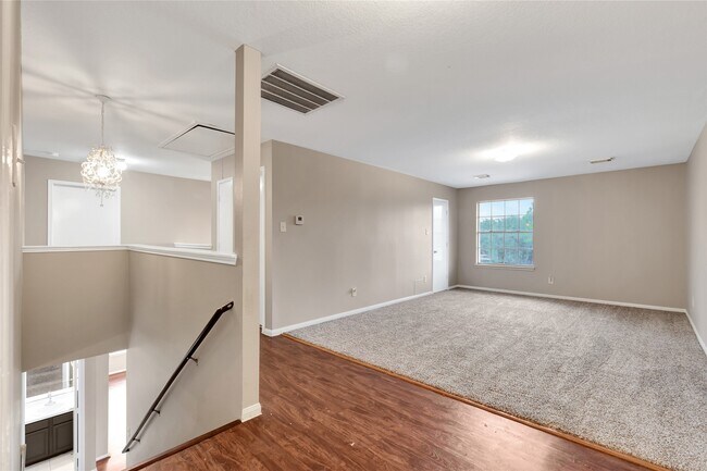 Building Photo - 11019 Cayman Mist Dr