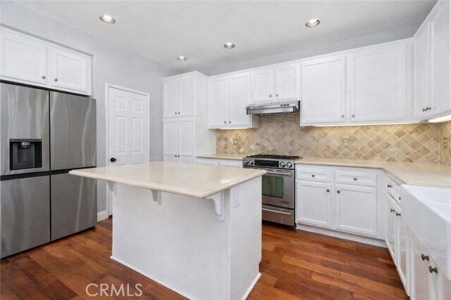 Building Photo - 16 Ellistone