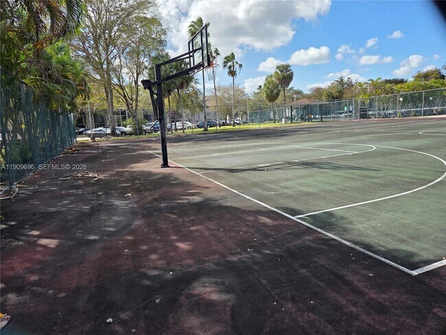 Building Photo - 8600 SW 133rd Avenue Rd