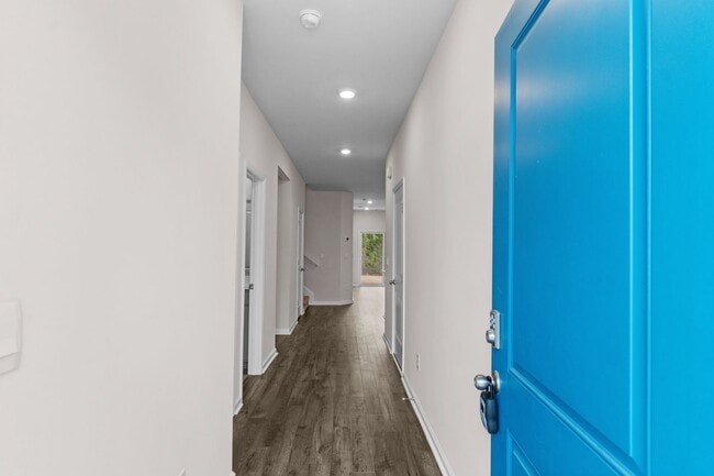 Building Photo - Bell's Lake Circle