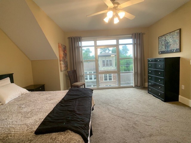 Building Photo - 415 St Francis St