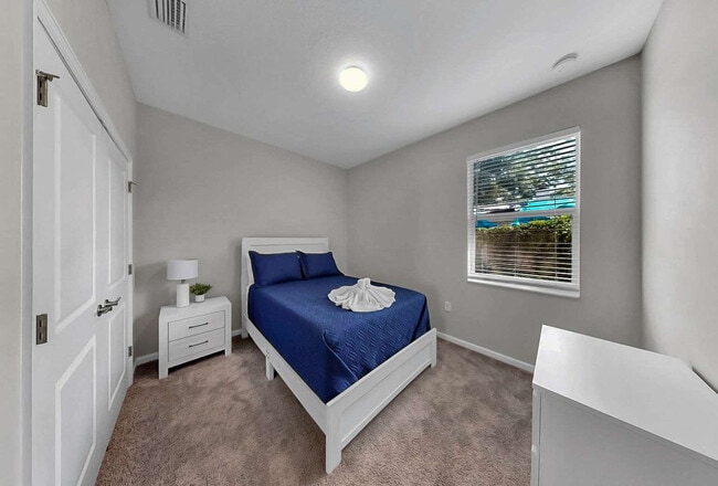 Building Photo - 3114 E 21st Ave