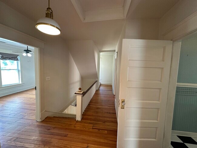 Building Photo - 1318 Harbert Ave
