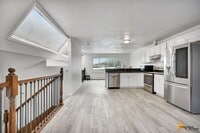 Building Photo - 4011 E Turnagain Blvd