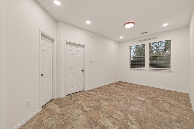 Building Photo - 16131 Keystone Ridge Ln