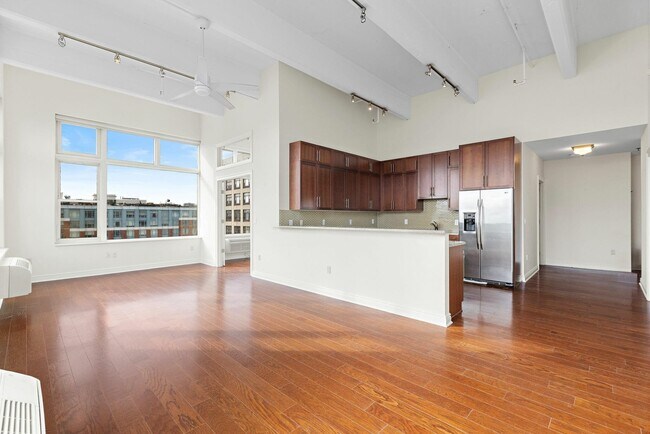 Building Photo - 1500 Hudson St