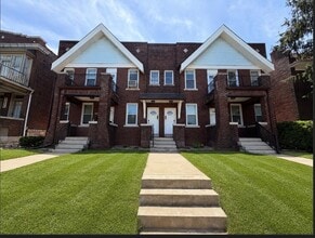 Building Photo - 3850 De Tonty St