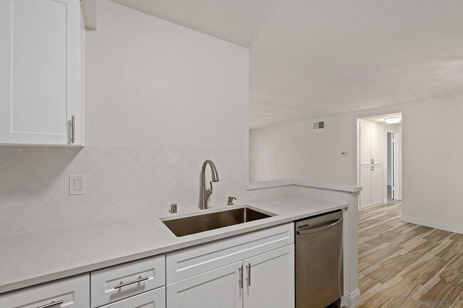 Building Photo - 12291 Carmel Vista Rd