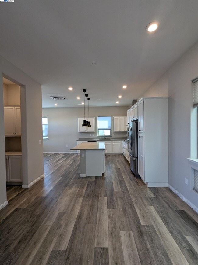 Building Photo - 5840 Virtual Ln