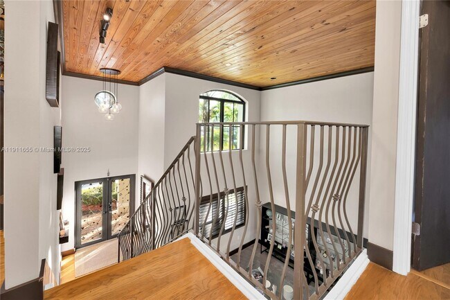 Building Photo - 10845 SW 75th St