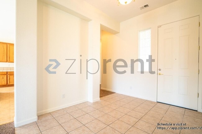 Building Photo - 100 Canterbury Ct