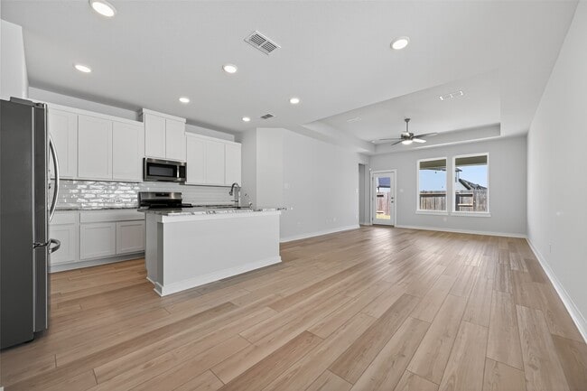 Building Photo - 7535 Magnolia Orchid Ln