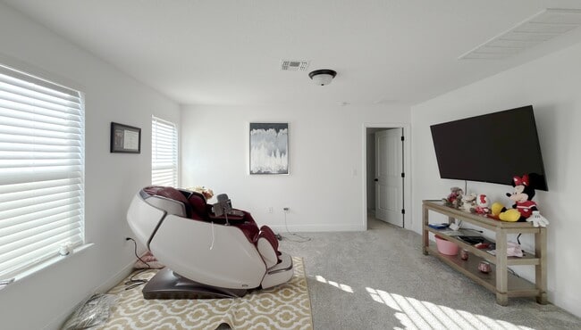 Building Photo - 1344 Bristol Oaks Way