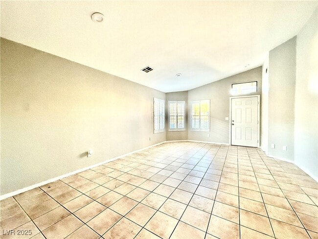 Building Photo - 923 Hollandsworth Ave