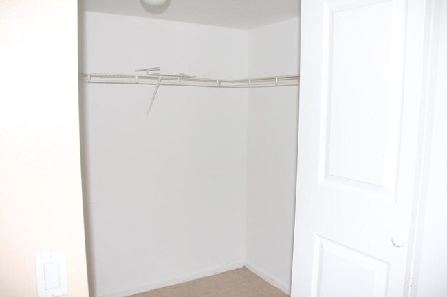 Building Photo - 3760 N Jog Rd