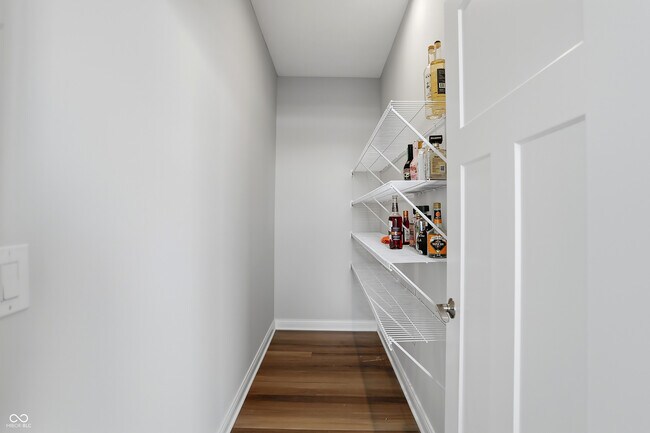 Building Photo - 16067 Loire Valley Dr