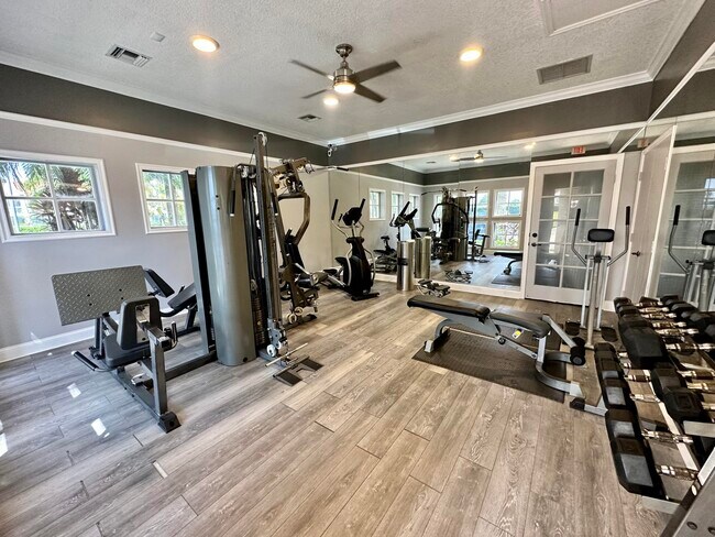 Building Photo - 815 Boynton Beach Blvd