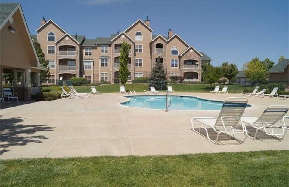 Pool, Sun Deck and Cabana - 18989 E Warren Dr