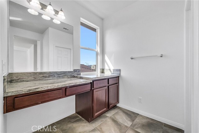 Building Photo - 1700 Taylor Ct