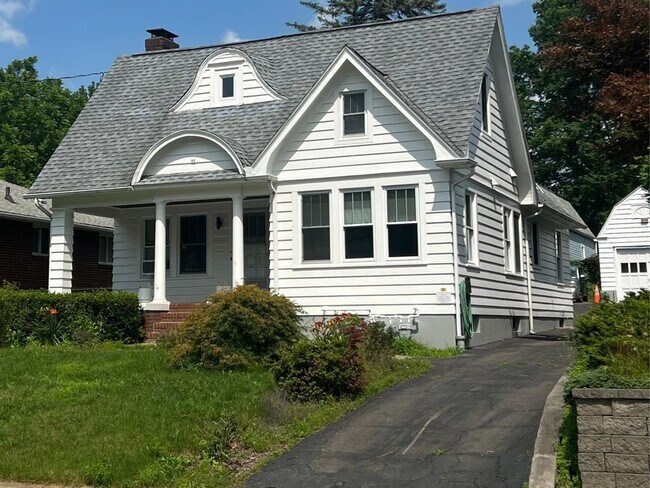 Primary Photo - 35 Lincoln Ave