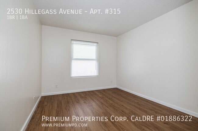 Building Photo - 2530 Hillegass Ave