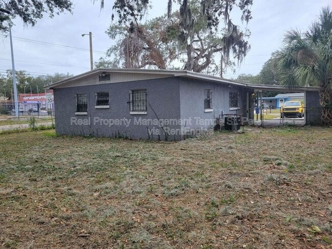 Building Photo - 3001 E Jean St