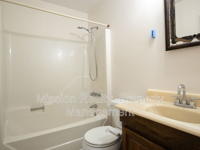 Building Photo - 2101 S Twilight Ln