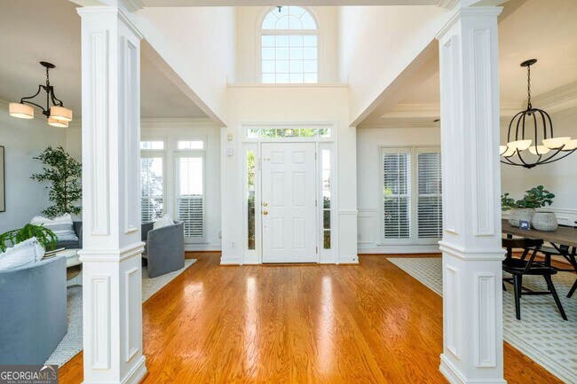Building Photo - 1560 Oak Park Cove
