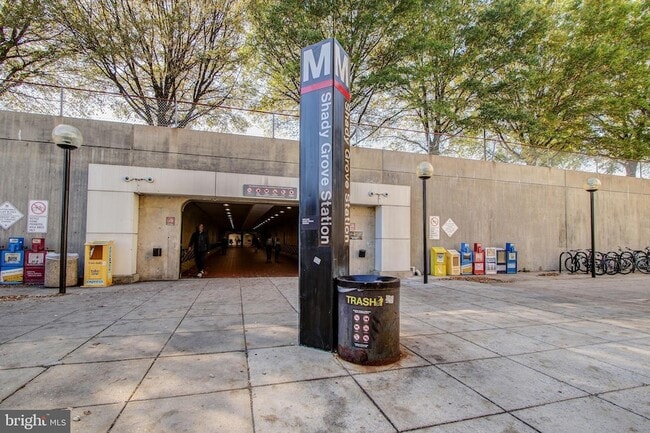 Building Photo - 101 Watkins Pond Blvd