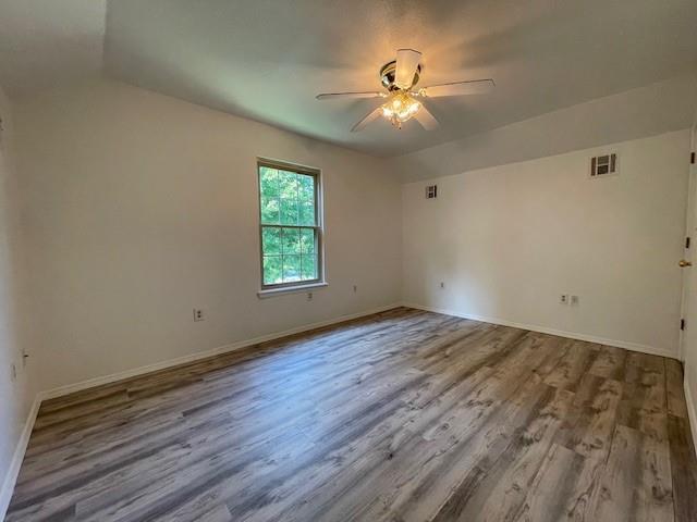 Building Photo - 1813 SW Pine Ave