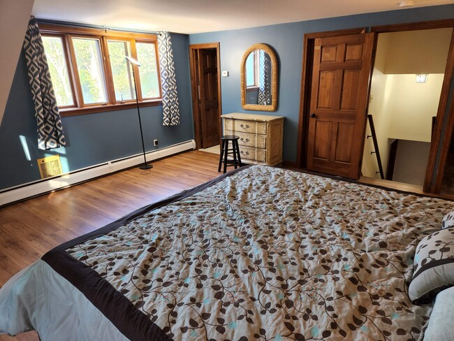 Bedroom 2 - Master - with partial water views - 1296 Drift Rd