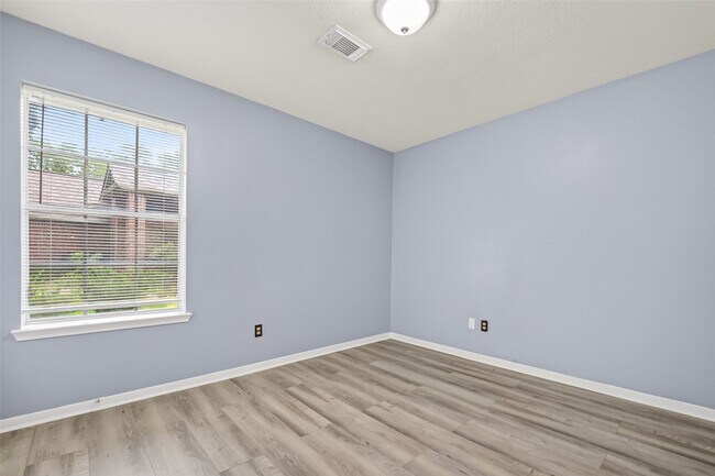 Building Photo - 11563 Withers Way Cir