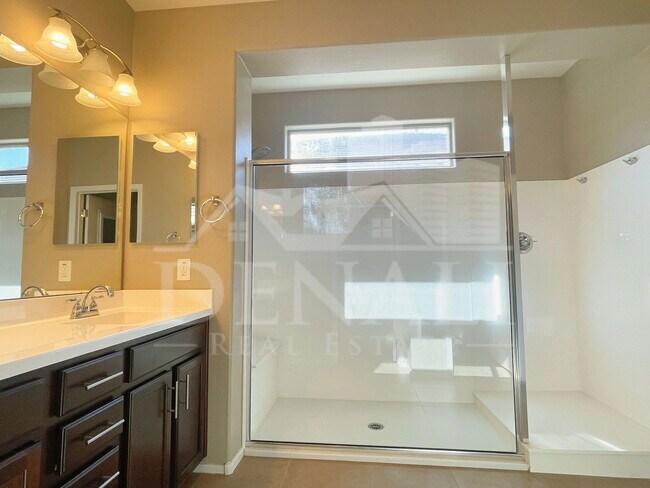 Building Photo - 22468 E Calle de Flores