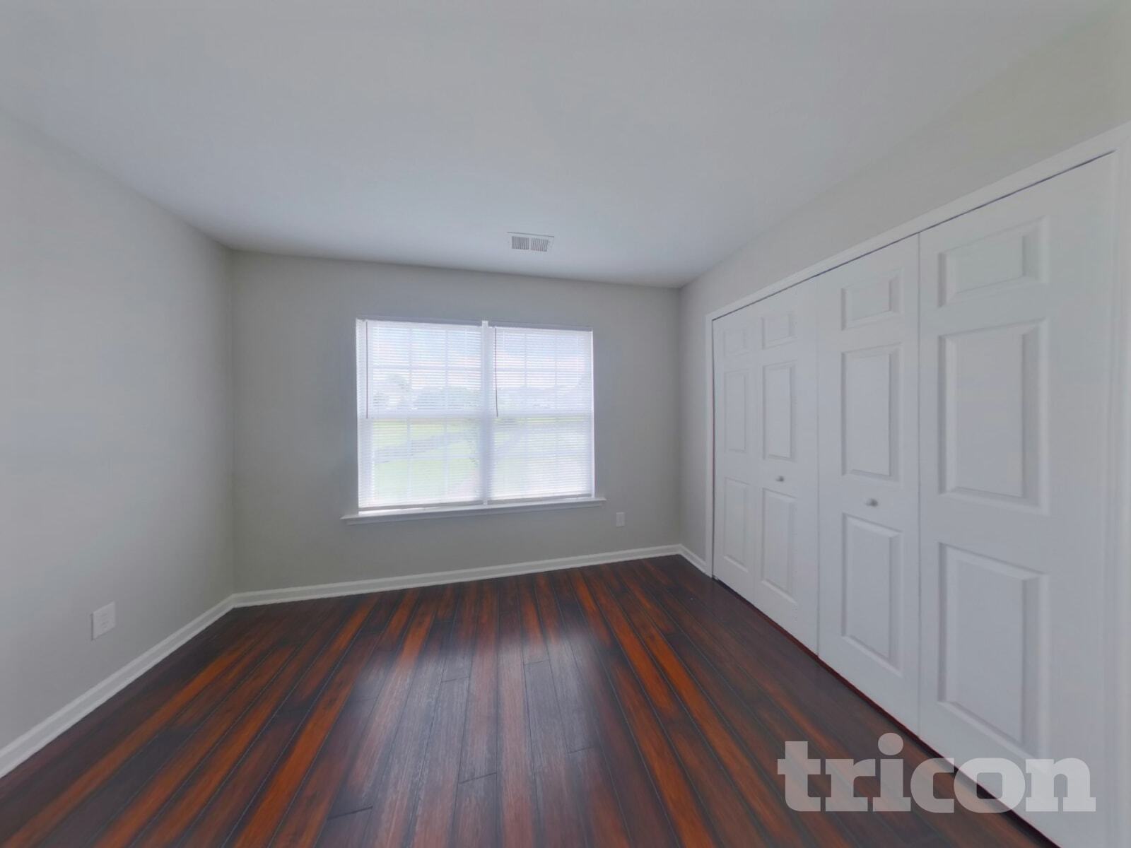 Building Photo - 4715 Abercromby St