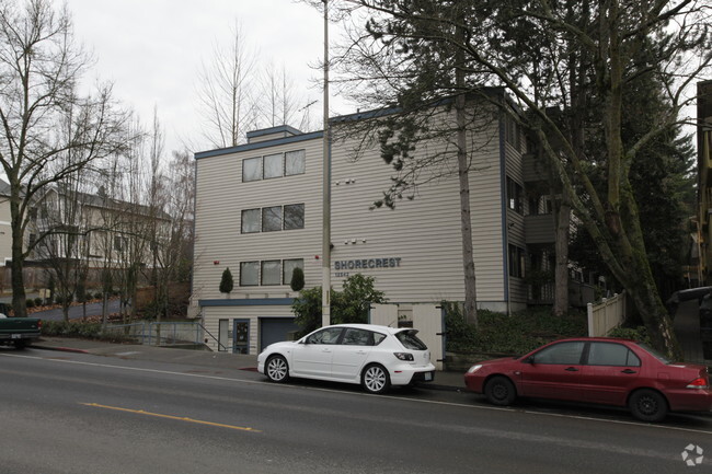 Building Photo - Shorecrest Apartments