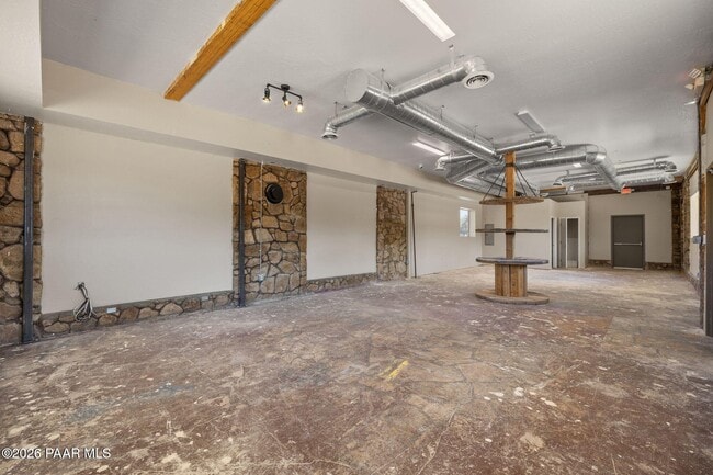 Building Photo - 3396 AZ-89
