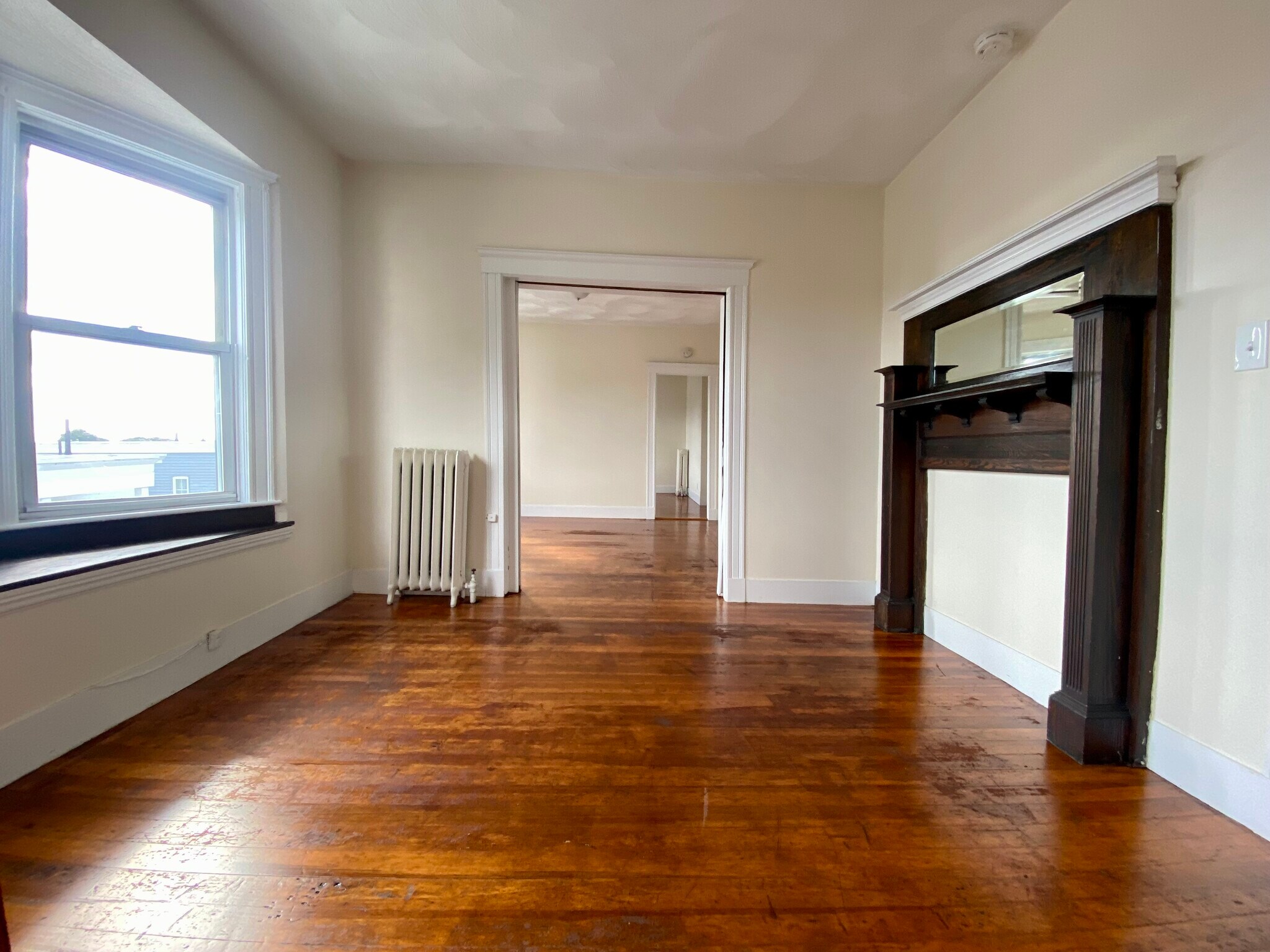 Building Photo - 14 Belknap St