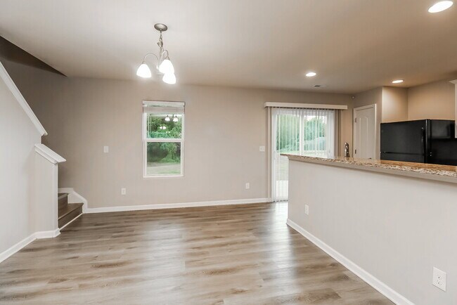 Building Photo - 1908 Boulder Ct