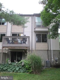 Building Photo - 35 Eastford Ct
