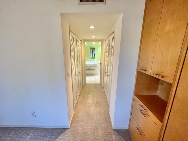 Building Photo - Spacious 3BR Bluff Heights Home | Gated Yard, Garage & Modern Upgrades