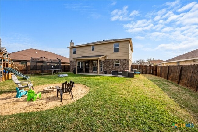 Building Photo - 4103 Dewitt County Ct