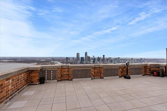 Building Photo - 20 West St