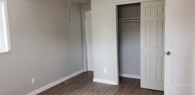 Building Photo - 765 N Colorado Ave