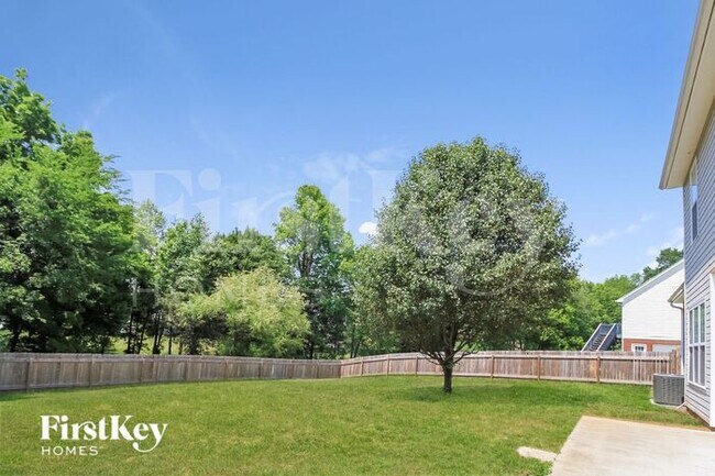 Building Photo - 2648 Wynbrook Dr
