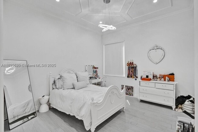 Building Photo - 1516 Island